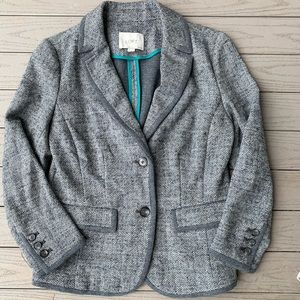 Small Petite Ann Taylor Loft jacket.